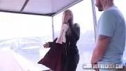 شقراء لطيف يفوز هذا الديك