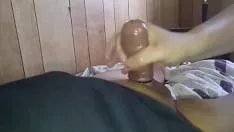 لديها كس نظيف للغاية ويوظفها العديد من الرجال السود لممارسة الجنس معهم